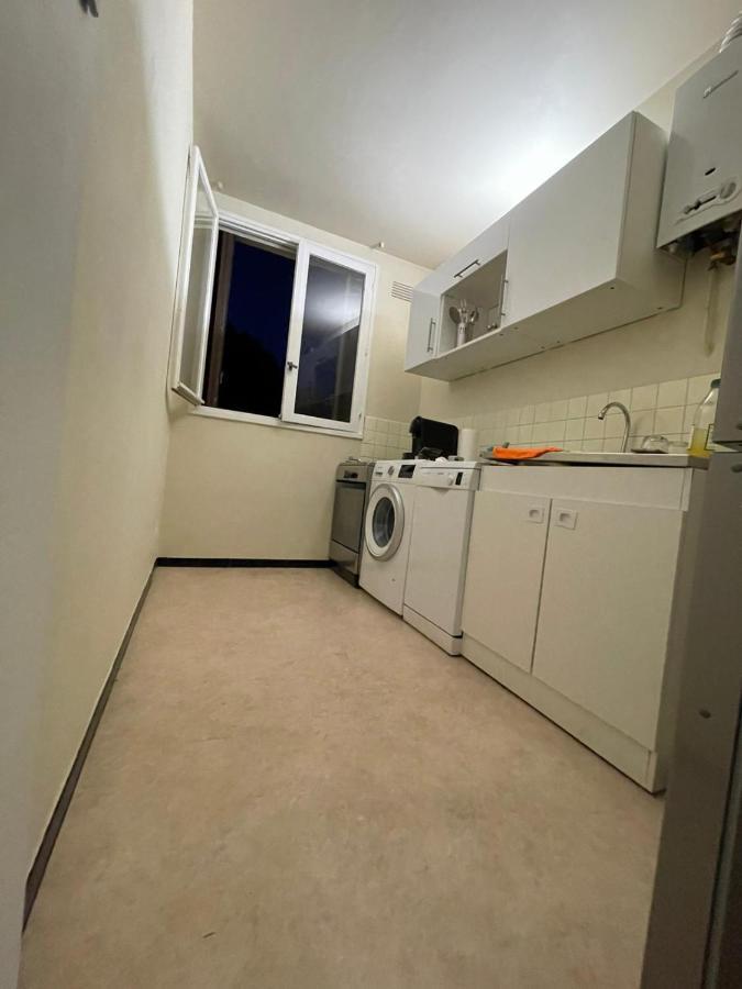 Studio aux portes de Paris Chatou Extérieur photo